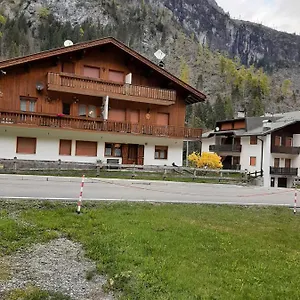 Piano Terra - Marmolada - - Boscoverde Appartamento