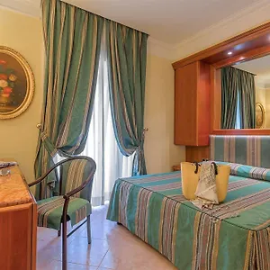 **** Hotel Raeli Luce Włochy